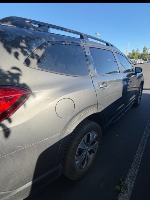 Used 2023 Gray Subaru Premium image 3