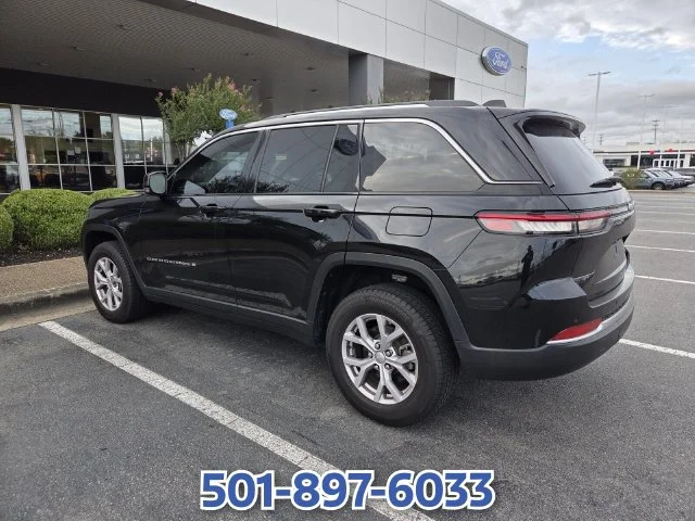 Used 2022 Black Jeep Limited image 7