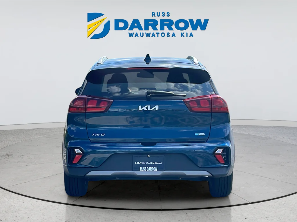Used 2022 Blue Kia LXS image 4