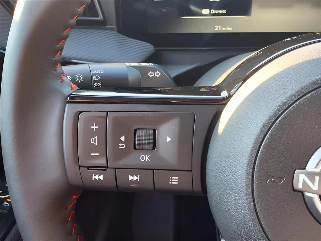 2025 Nissan Kicks SR - Photo 27