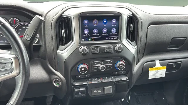 Used 2019 Gray Chevrolet RST image 24
