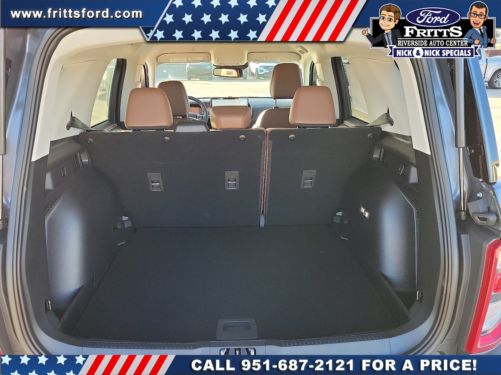 New 2026 Carbonized Gray Metallic Ford Outer Banks® image 23