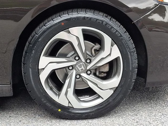 Used 2018 Brown Honda EX-L image 9