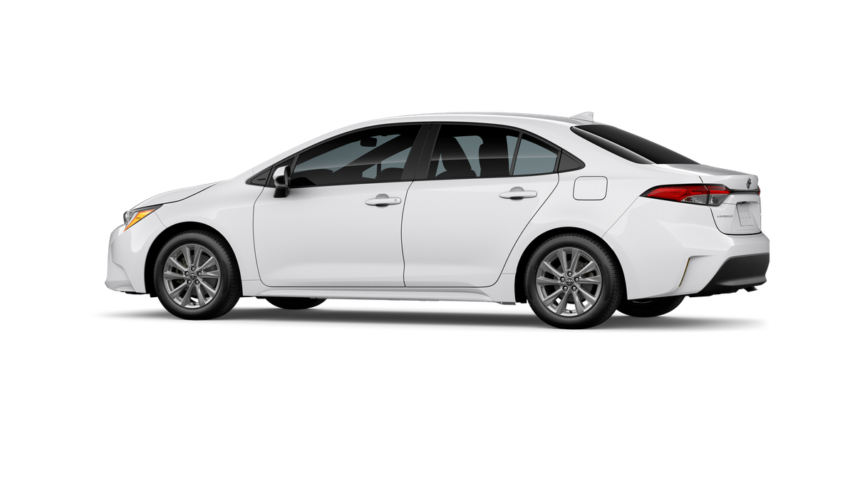 New 2026 Ice Cap Toyota LE image 5