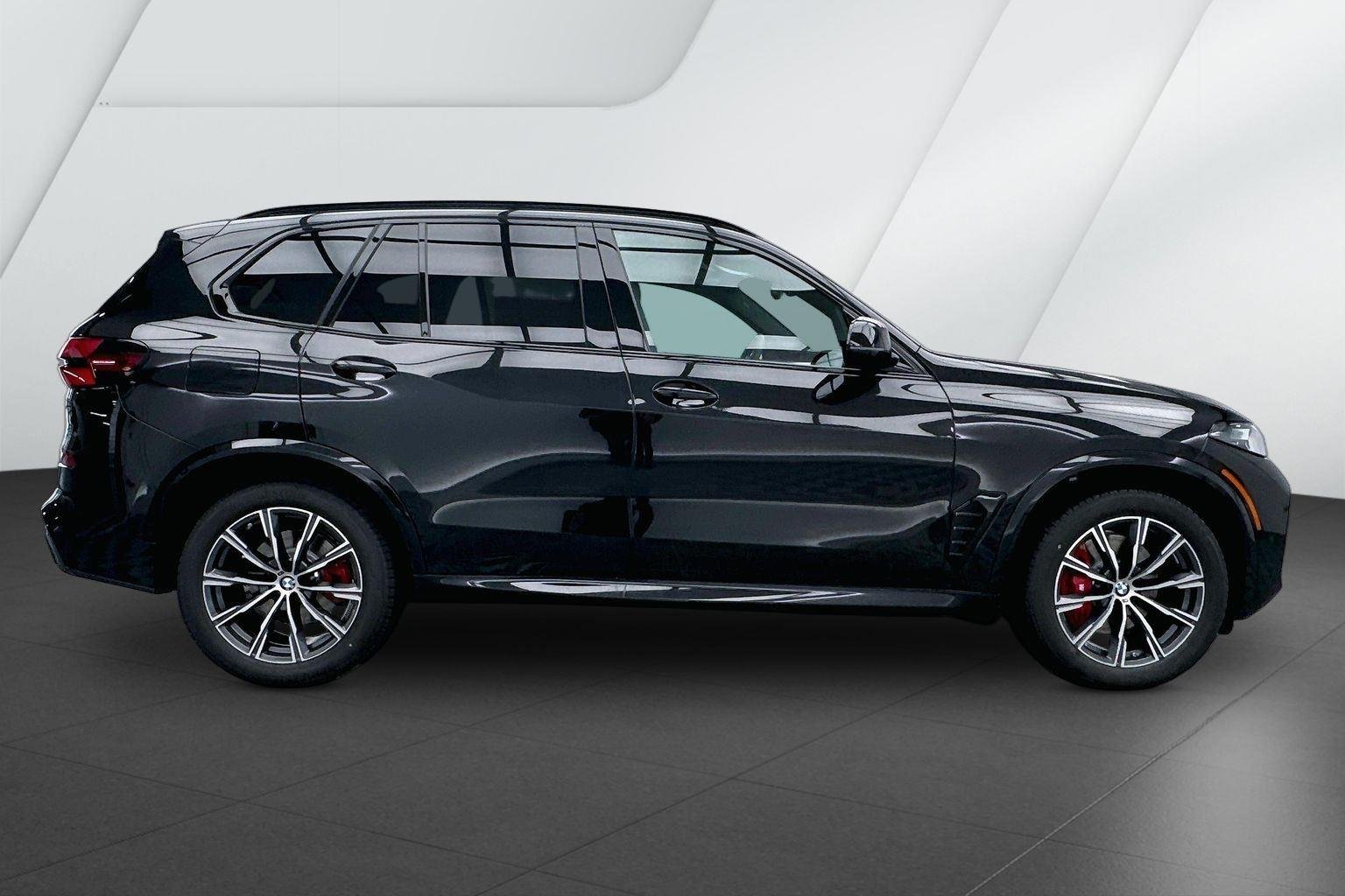 New 2026 Black Sapphire Metallic BMW xDrive40i image 5
