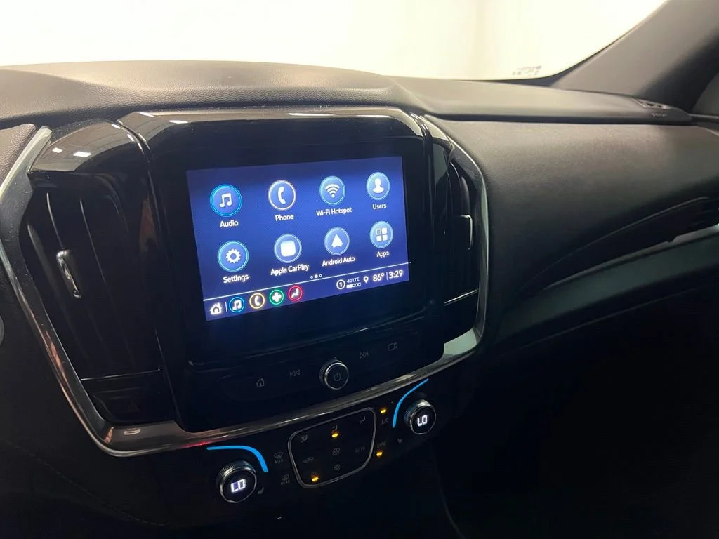 Used 2023 Summit White Chevrolet LT Leather image 22