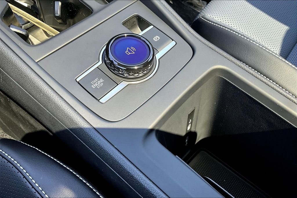 New 2026 Black Volkswagen 2.0T SE image 15