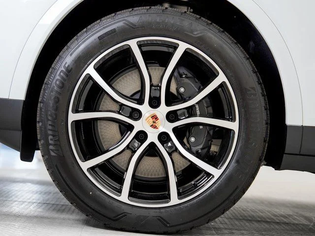 2025 Porsche Cayenne Base - Photo 28