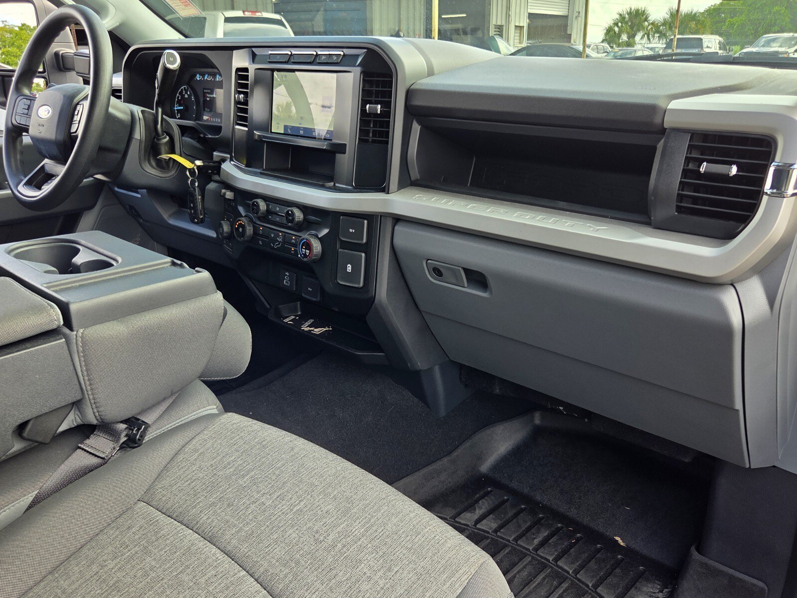 Used 2024 Oxford White Ford XL image 15