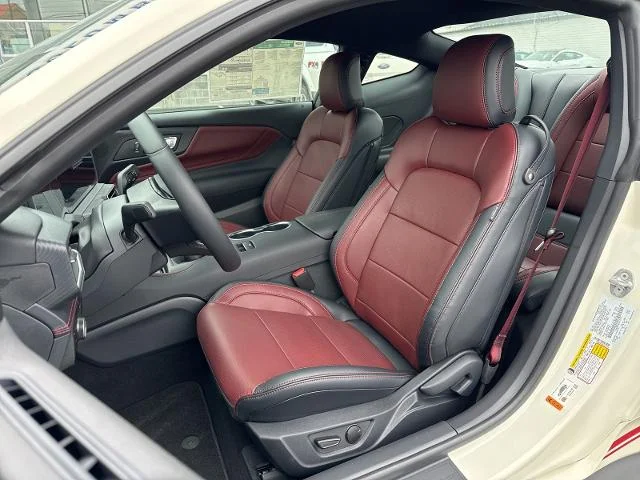 2025 Ford Mustang GT Premium Fastback - Photo 39