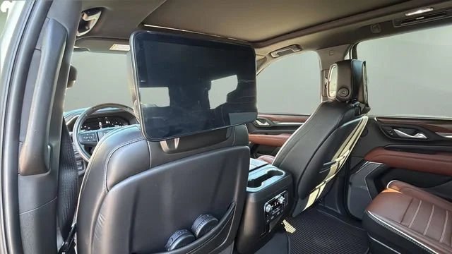 Used 2023 Sterling Metallic GMC Denali Ultimate image 36