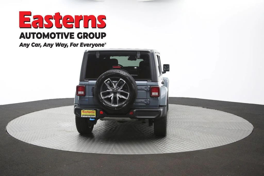 Used 2024 Gray Jeep Sport S 4xe image 38