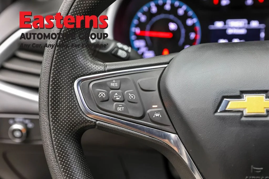 Used 2023 Gray Chevrolet LT image 15
