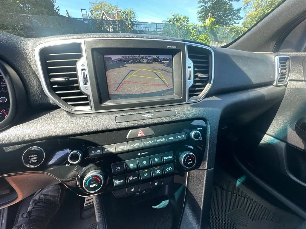 Used 2019 Red Kia EX image 20
