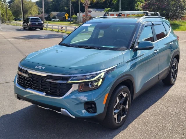 Certified Used 2024 Blue Kia EX image 6