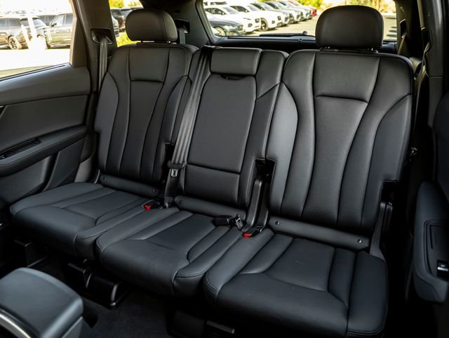 Used 2023 Satellite Silver Audi 55 Premium Plus image 27