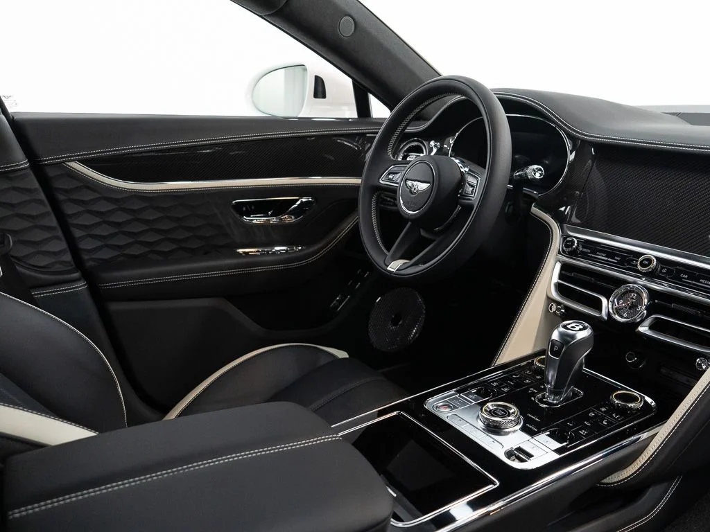 Used 2025 Glacier White Bentley Speed First Edition image 29