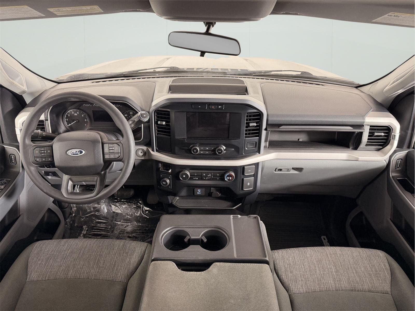 Used 2023 Iconic Silver Ford XLT image 21