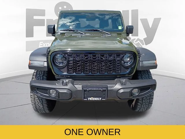 Used 2024 Green Jeep Sport image 2