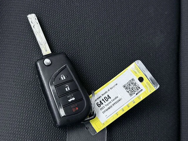 Used 2023 Ice Cap Toyota LE image 25