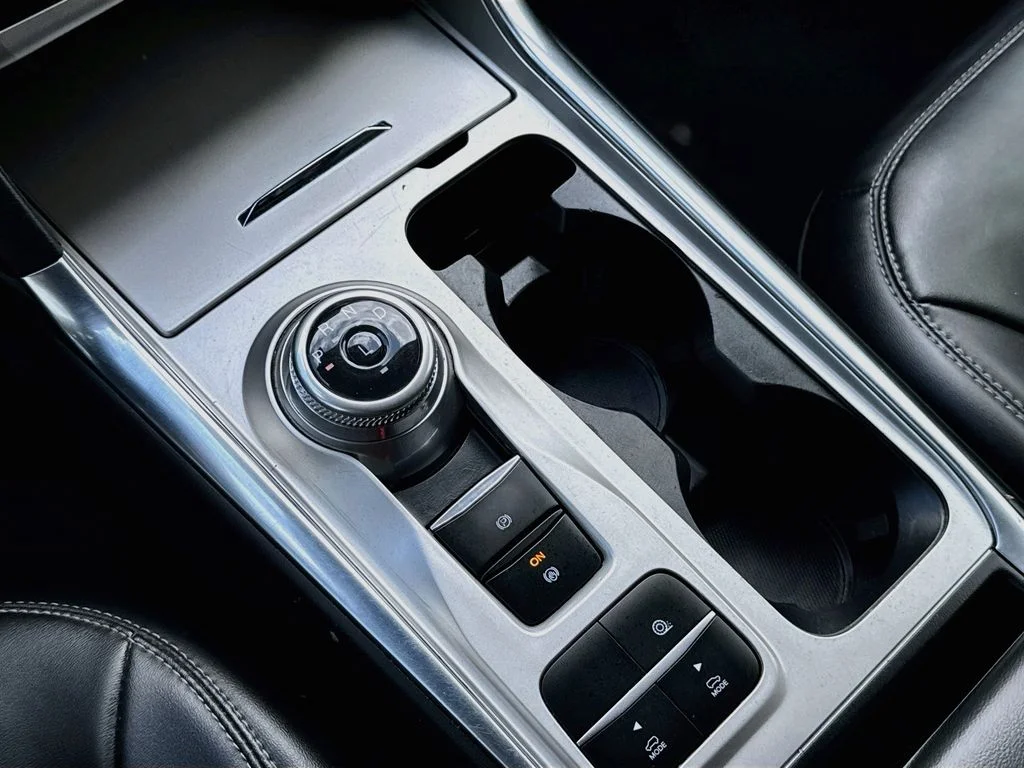 Used 2022 White Ford XLT image 20