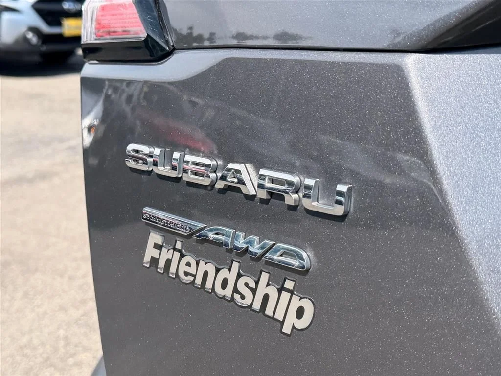 Used 2025 Gray Subaru Limited image 30