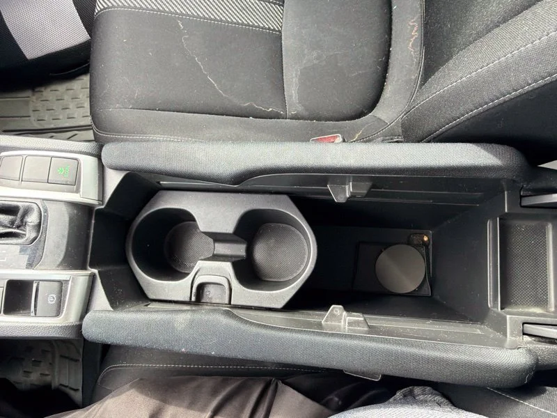 Used 2018  Honda LX image 15