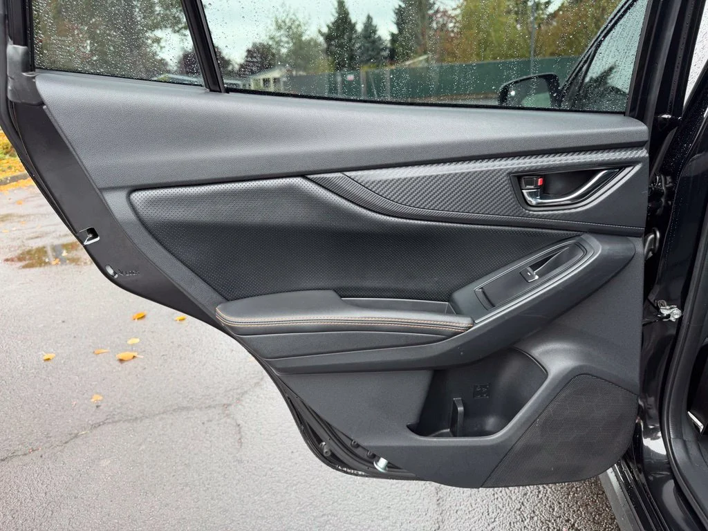 Used 2019 Crystal Black Silica Subaru 2.0i Limited image 28