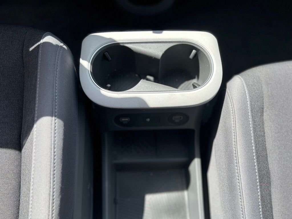 Certified Used 2024 Gray Hyundai SEL image 27