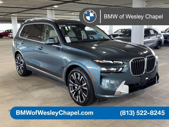 Used 2025 Blue BMW xDrive40i image 1