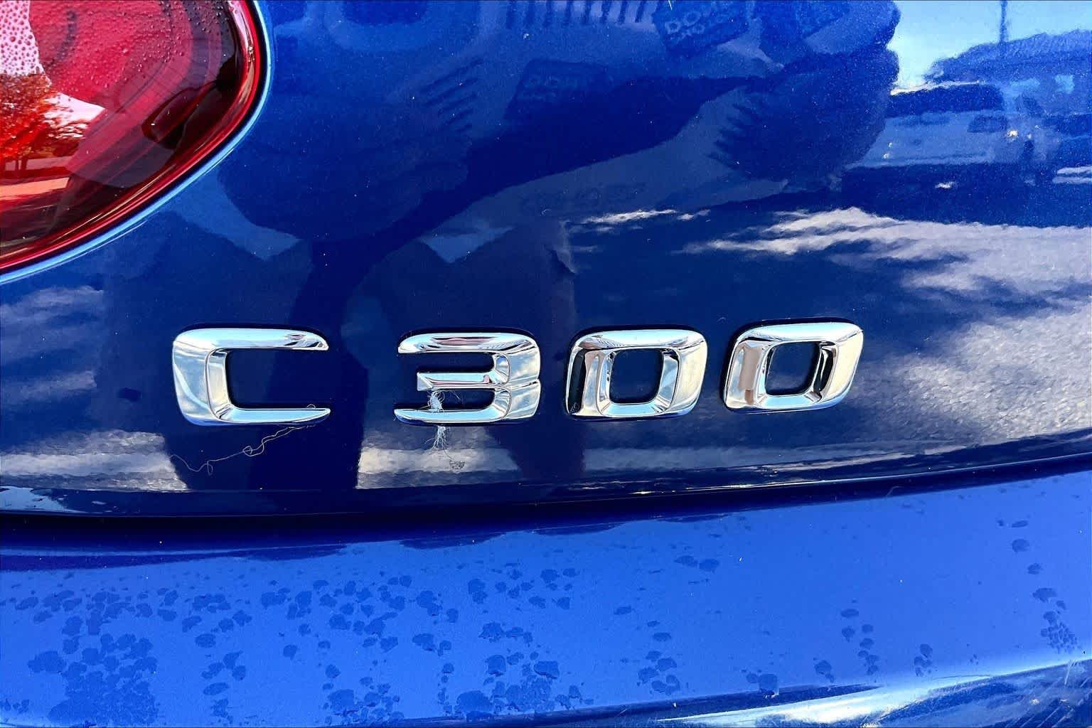 Used 2017 Brilliant Blue Metallic Mercedes-Benz C 300 image 9