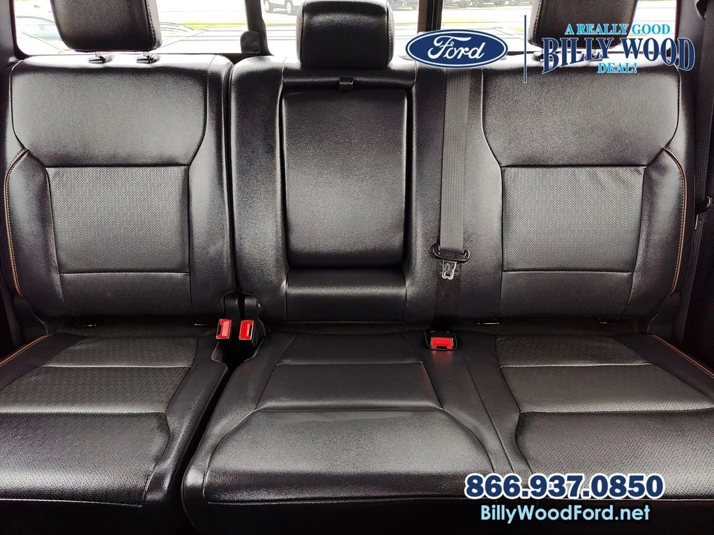 Used 2024 Oxford White Ford Lariat image 25