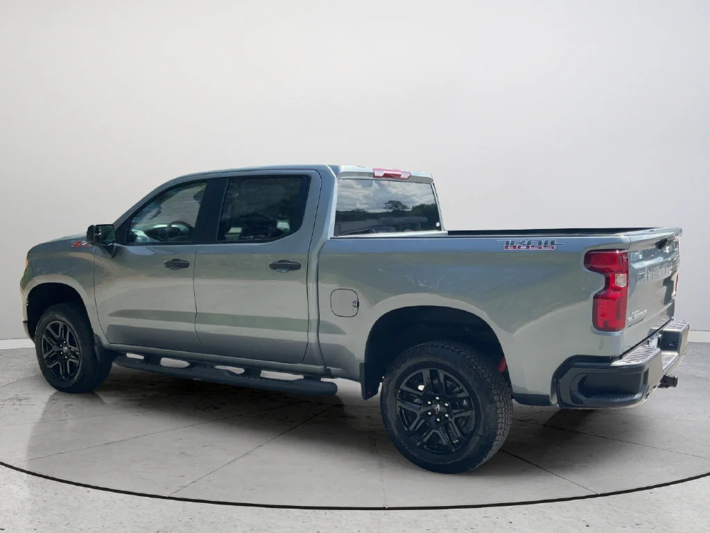 New 2026 Sterling Gray Metallic Chevrolet Custom Trail Boss image 32