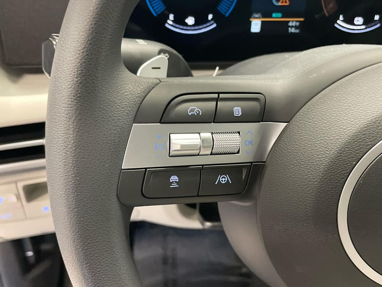 New 2026 Ecotronic Gray Hyundai SEL AWD image 29