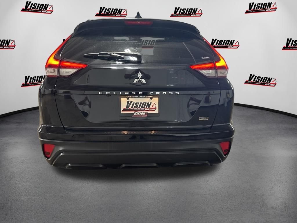 Used 2022 Black Mitsubishi LE image 6