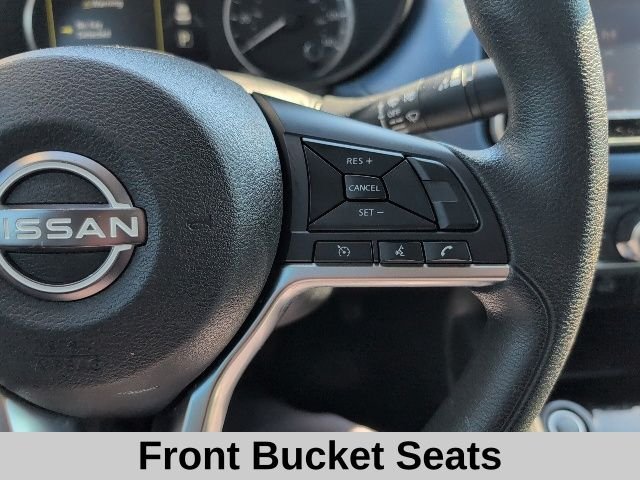 Used 2025 Gun Metallic Nissan 1.6 SV image 8