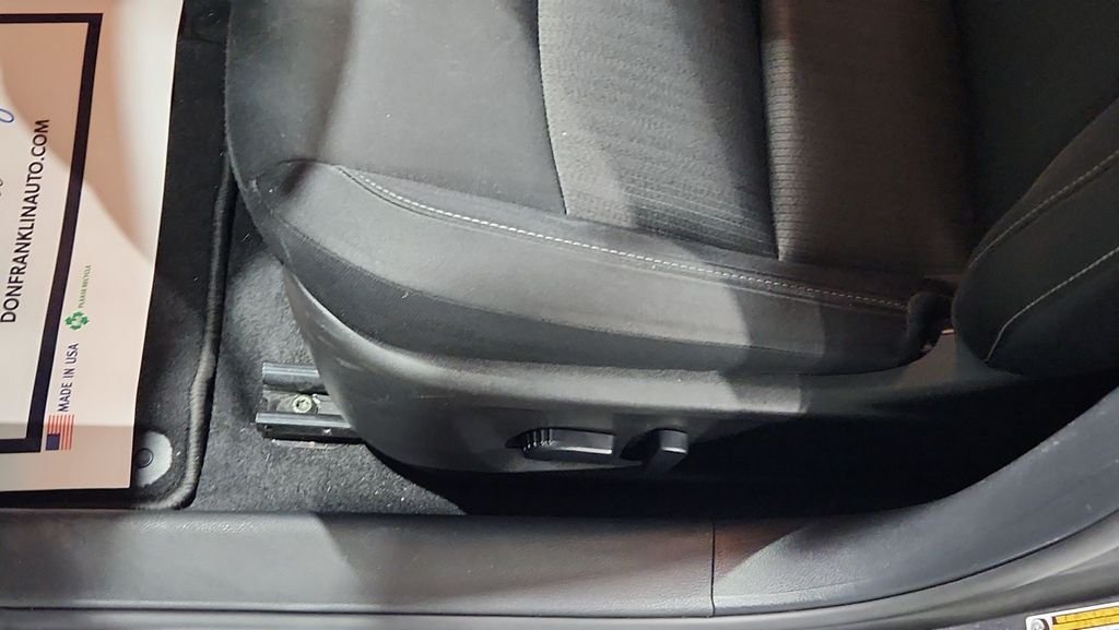 Used 2024 Gray Nissan 2.5 SV image 16