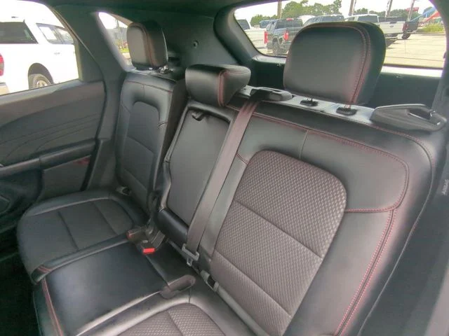 Used 2023 Silver Ford ST-Line image 14