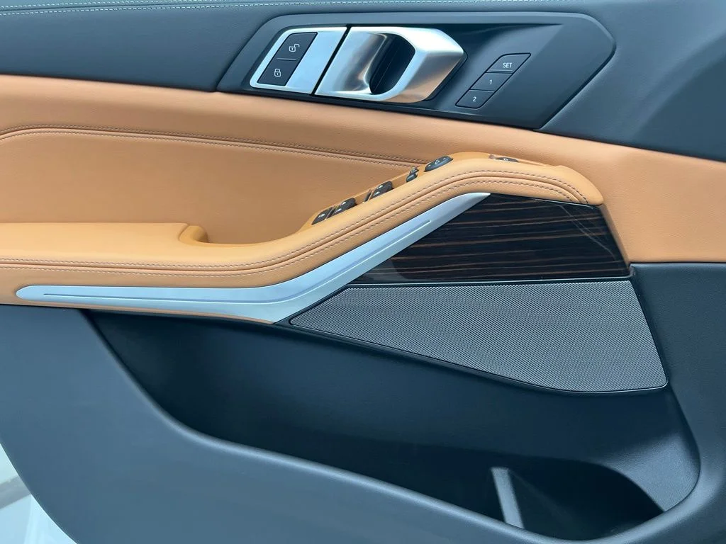 New 2026 Alpine White BMW xDrive40i image 20