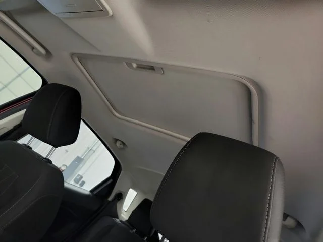 Used 2020 Red Ford SE image 41