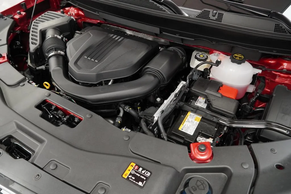 2027 Chevrolet Traverse LT - Photo 42