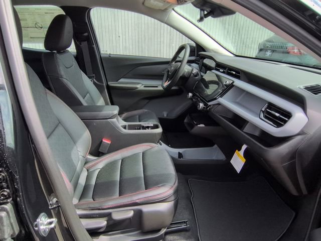 2027 Chevrolet Bolt RS - Photo 27