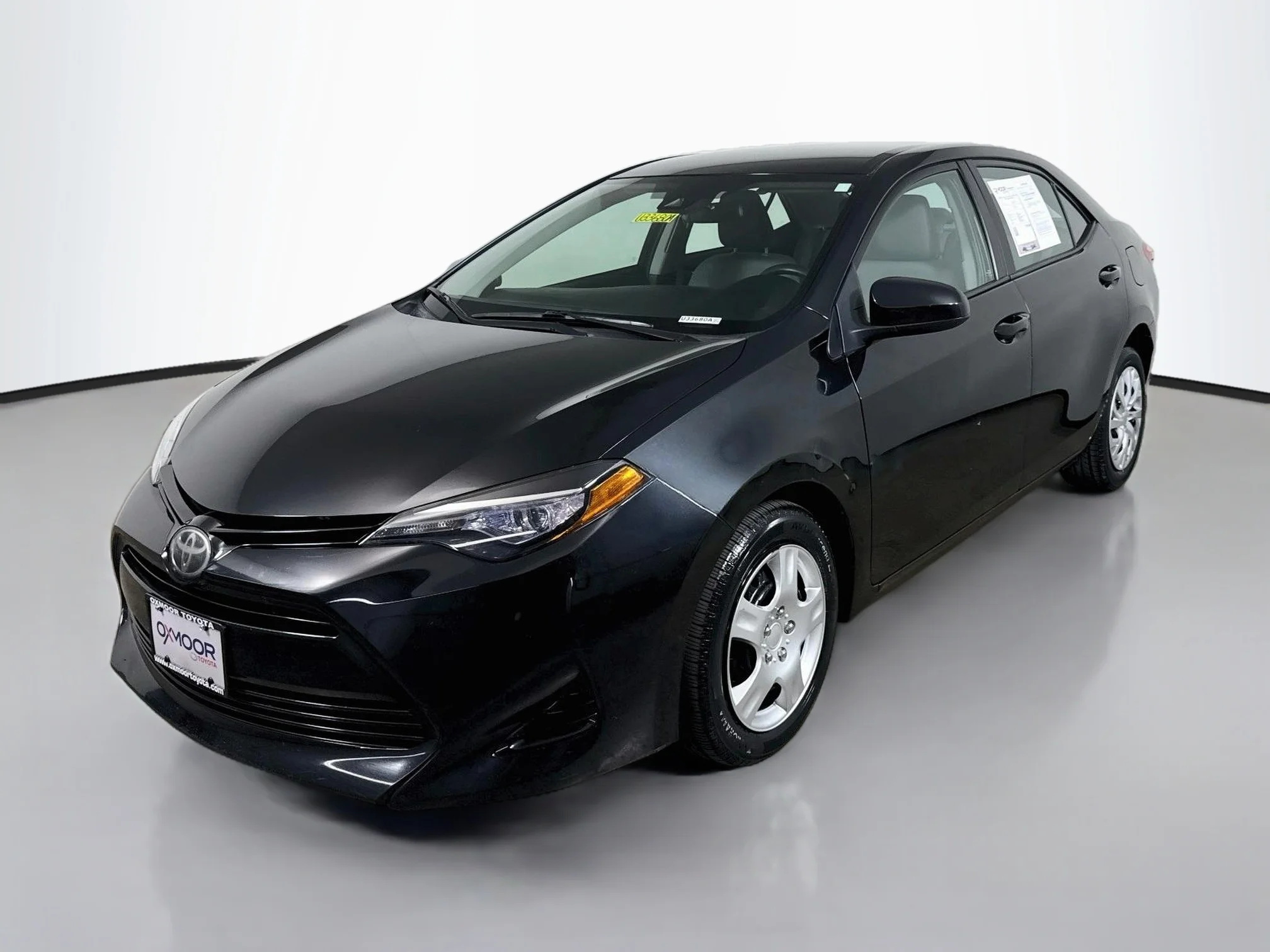 Used 2017 Black Sand Pearl Toyota LE image 3
