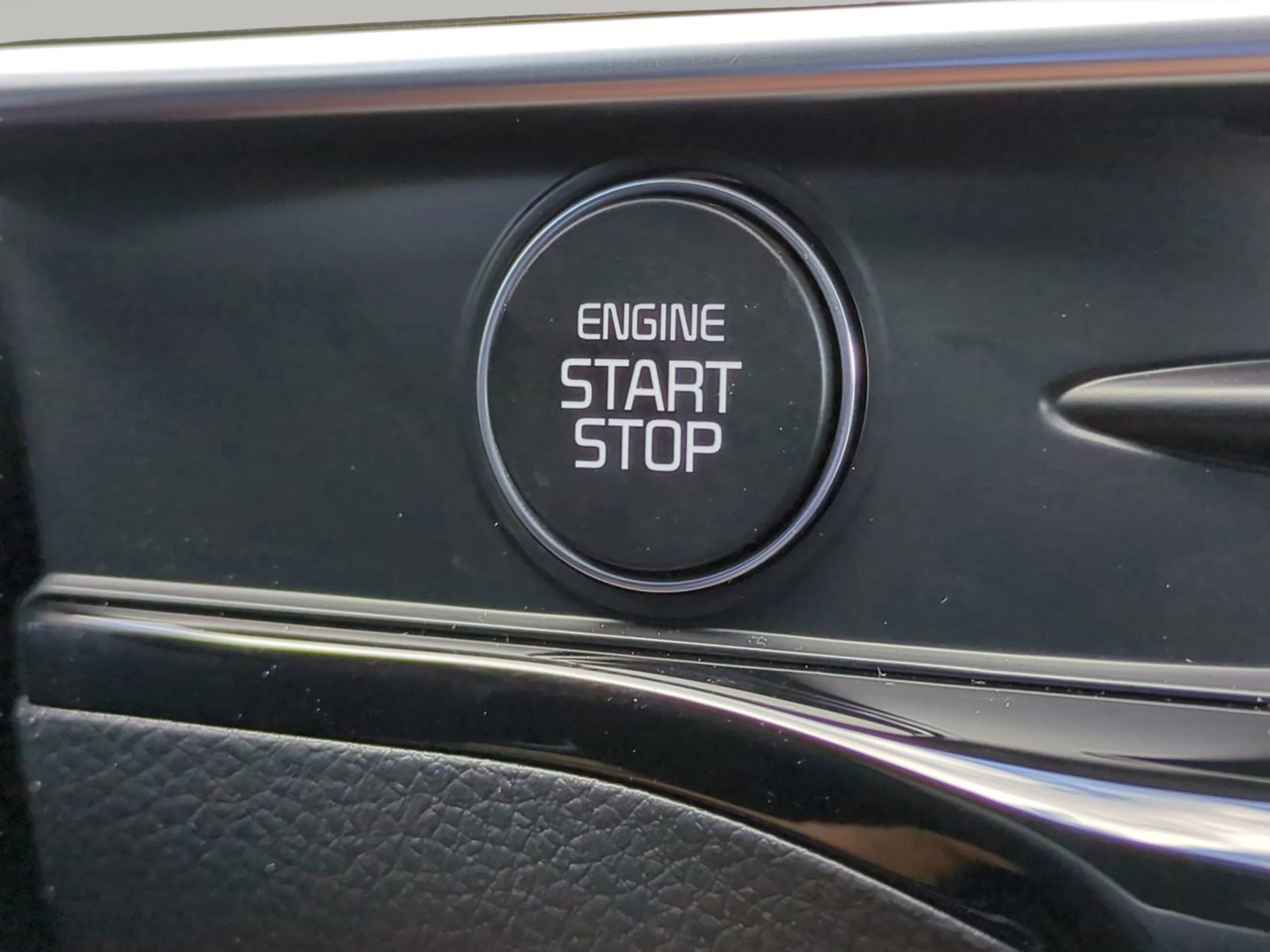 New 2026 Wolf Gray Kia GT-Line image 34