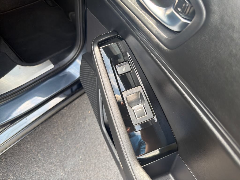 2023 Honda Accord Hybrid Touring - Photo 51