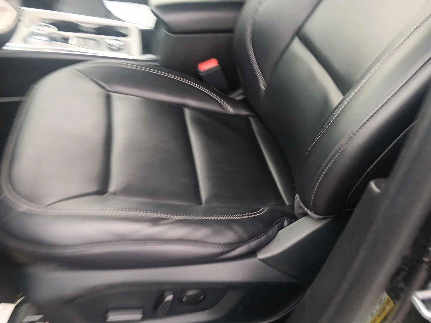 Used 2023 Agate Black Ford XLT image 13