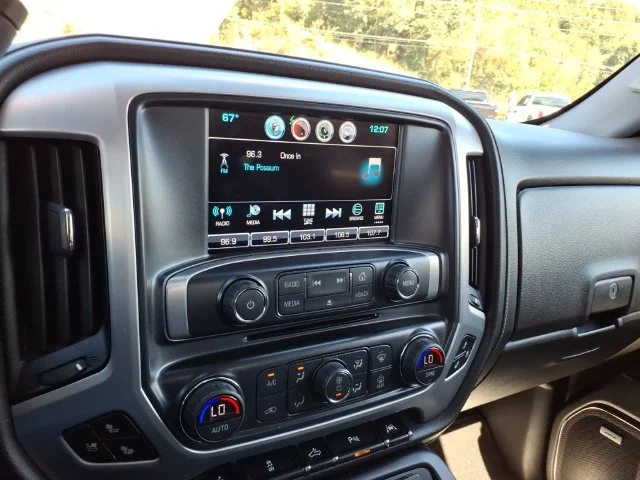 Certified Used 2018 Blue GMC SLT image 22