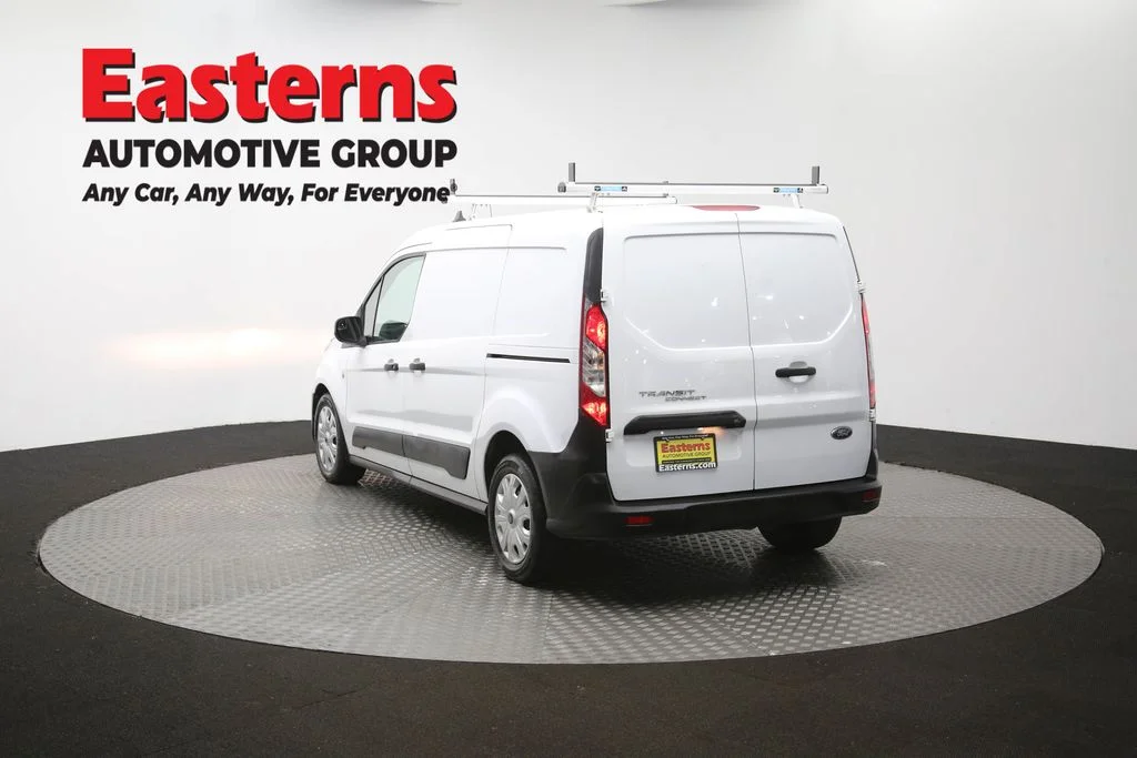 Used 2022 White Ford XL image 36