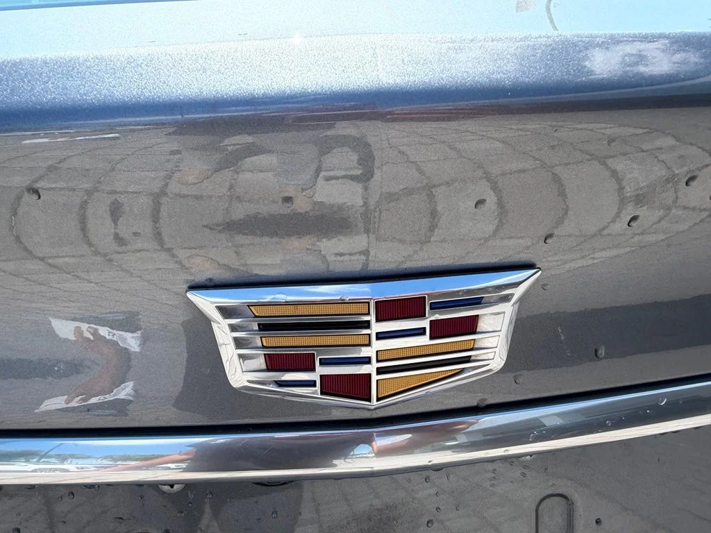 Used 2020 Steel Metallic Cadillac Luxury image 9