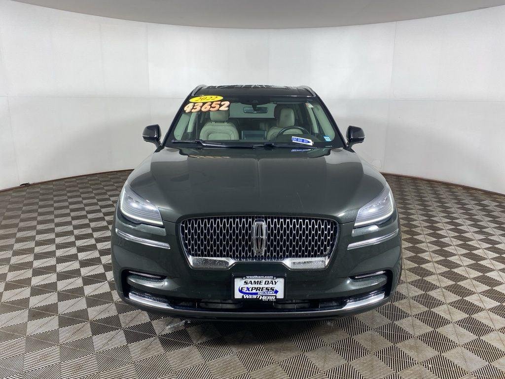 Used 2022 Green Metallic Lincoln Reserve image 3